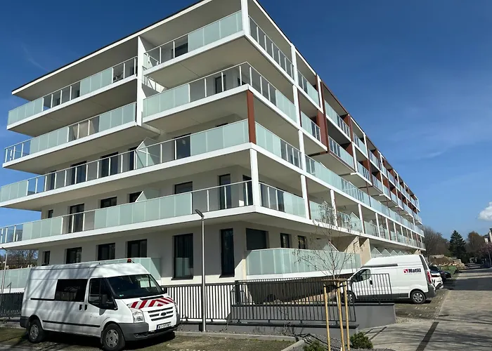 Polanowscy Blisko Morza Kollataja 7a *